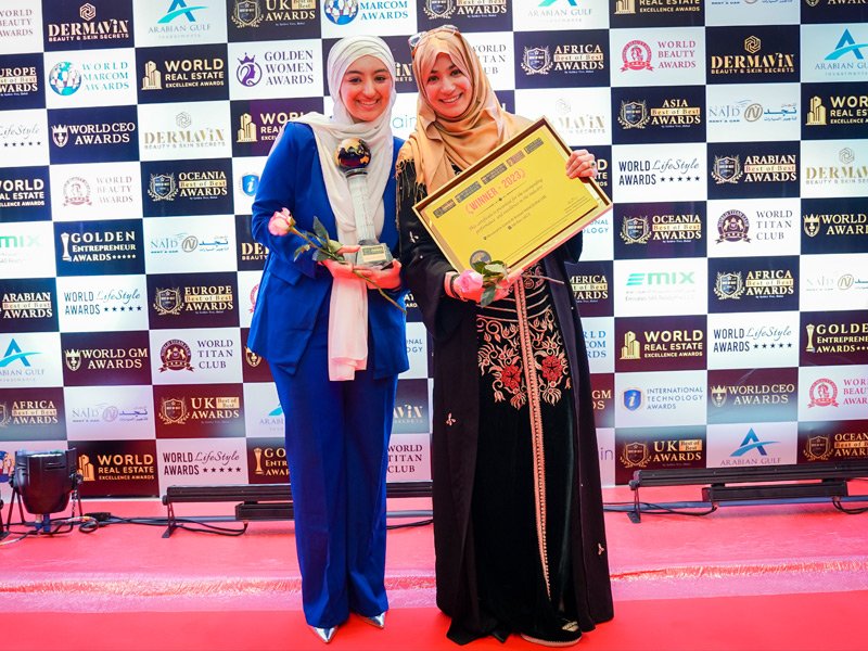 Founders networking at a Middle East business awards ceremony